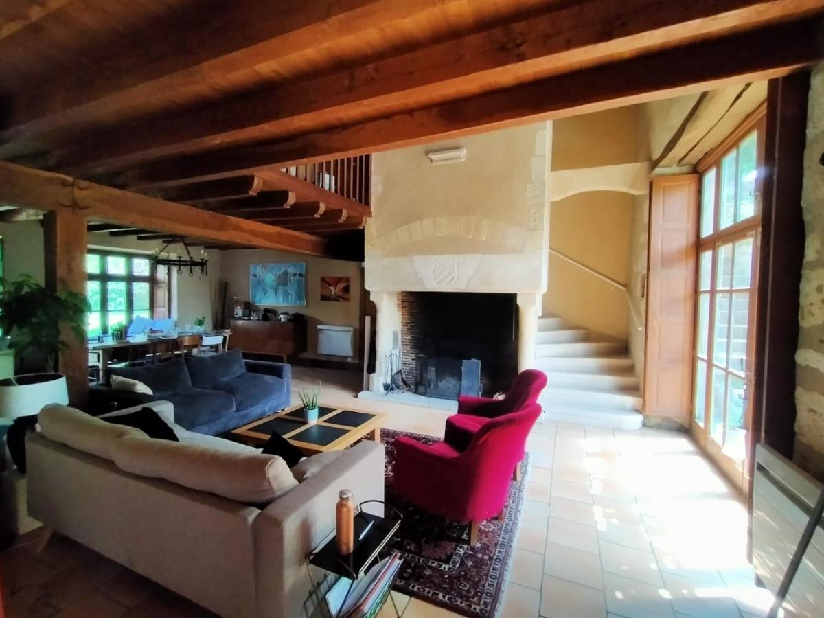 Grande Villa Au Coeur De La Dordogne Paussac-et-Saint-Vivien Екстериор снимка